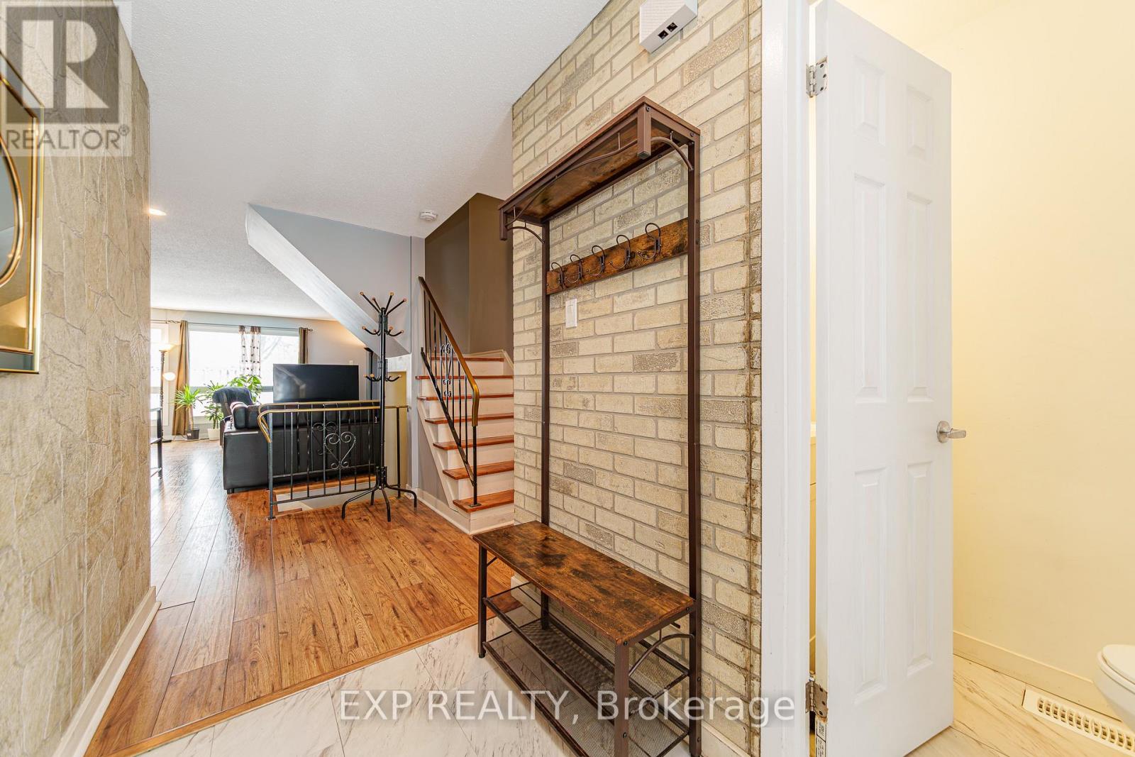 81 - 224 Romulus Private