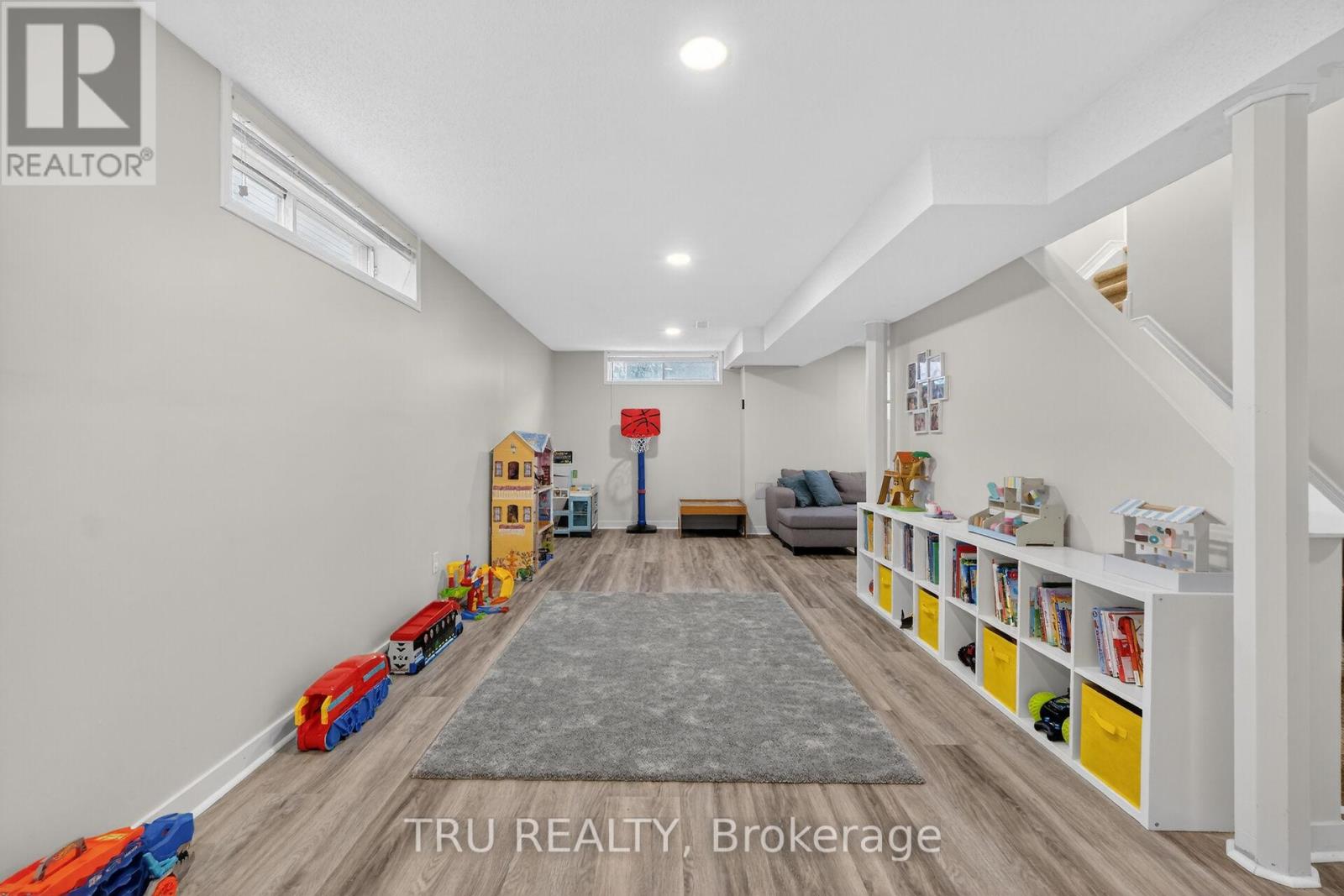 36 James Lewis Avenue