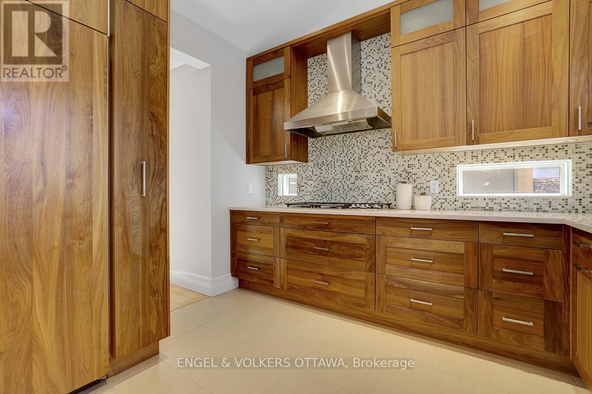 592 Brierwood Avenue