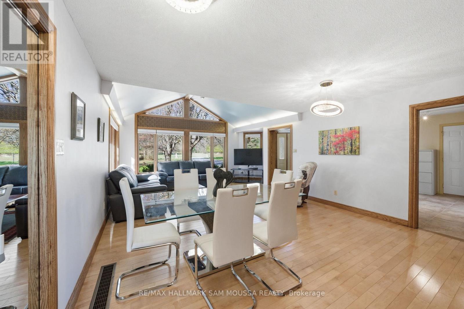 122 Colonel Nicholson Lane