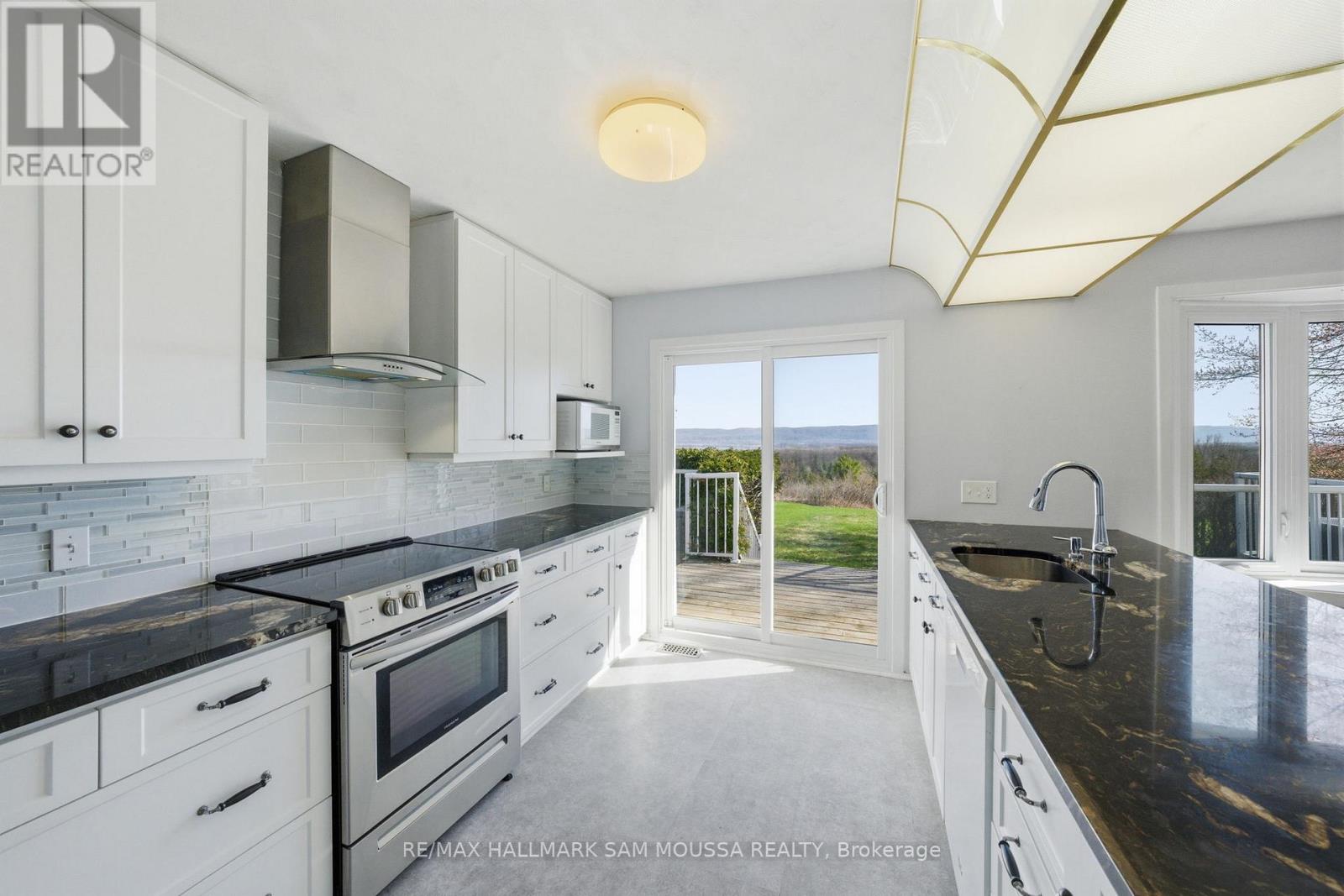 122 Colonel Nicholson Lane