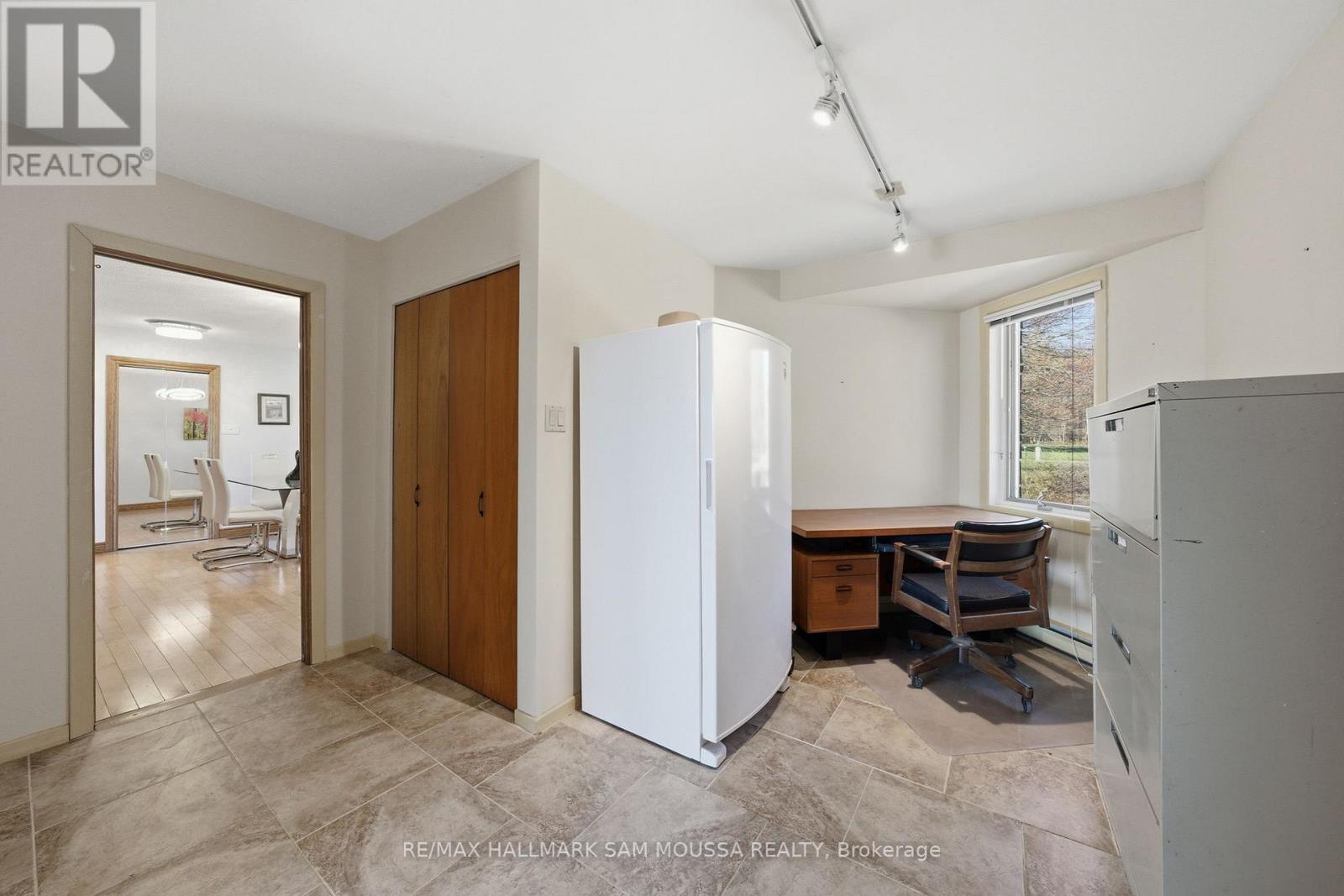 122 Colonel Nicholson Lane