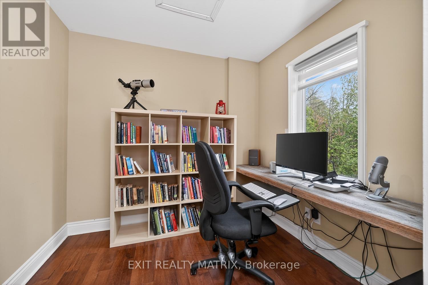 4081 Caracourt Drive