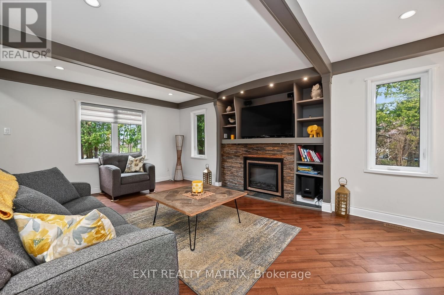 4081 Caracourt Drive