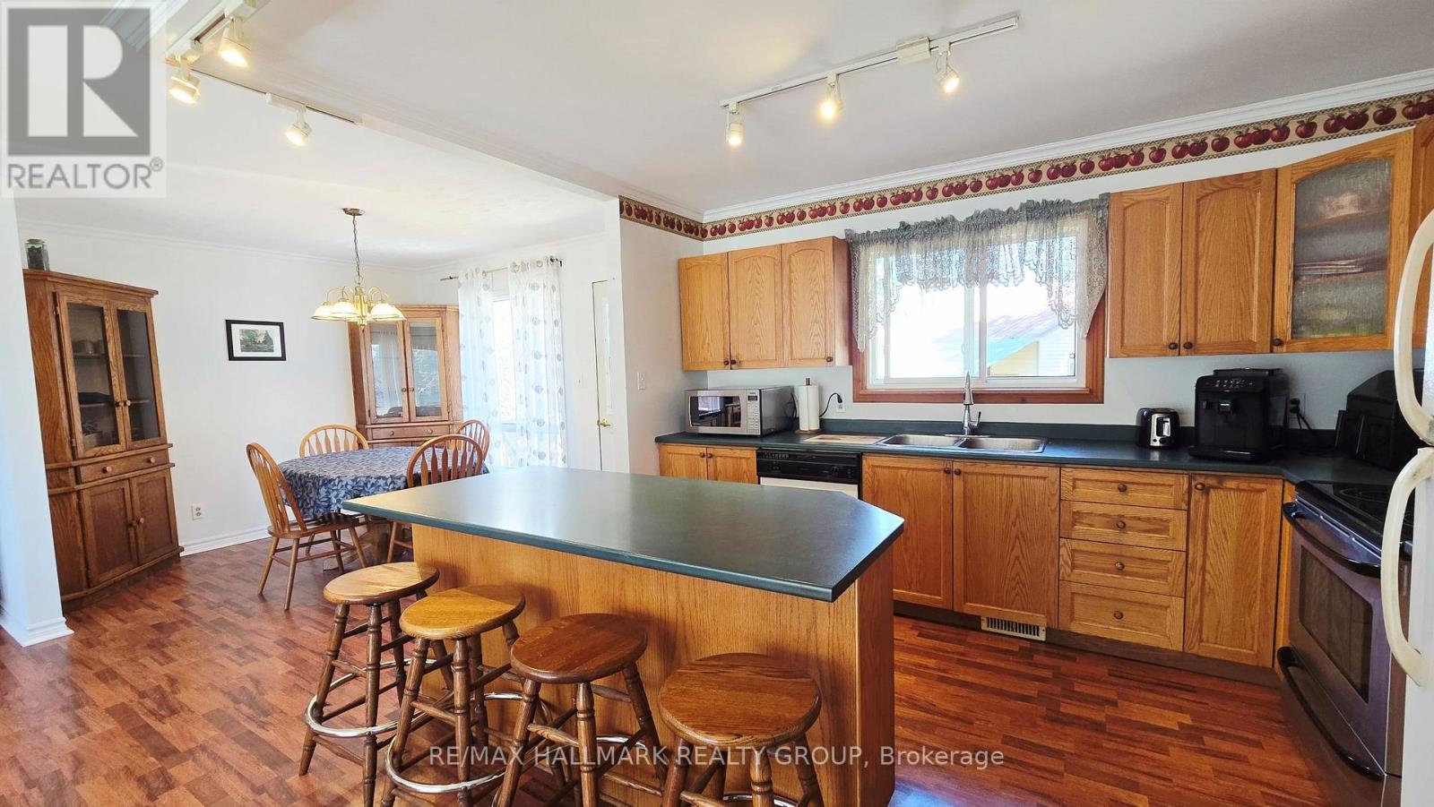 4318 Stonecrest Road