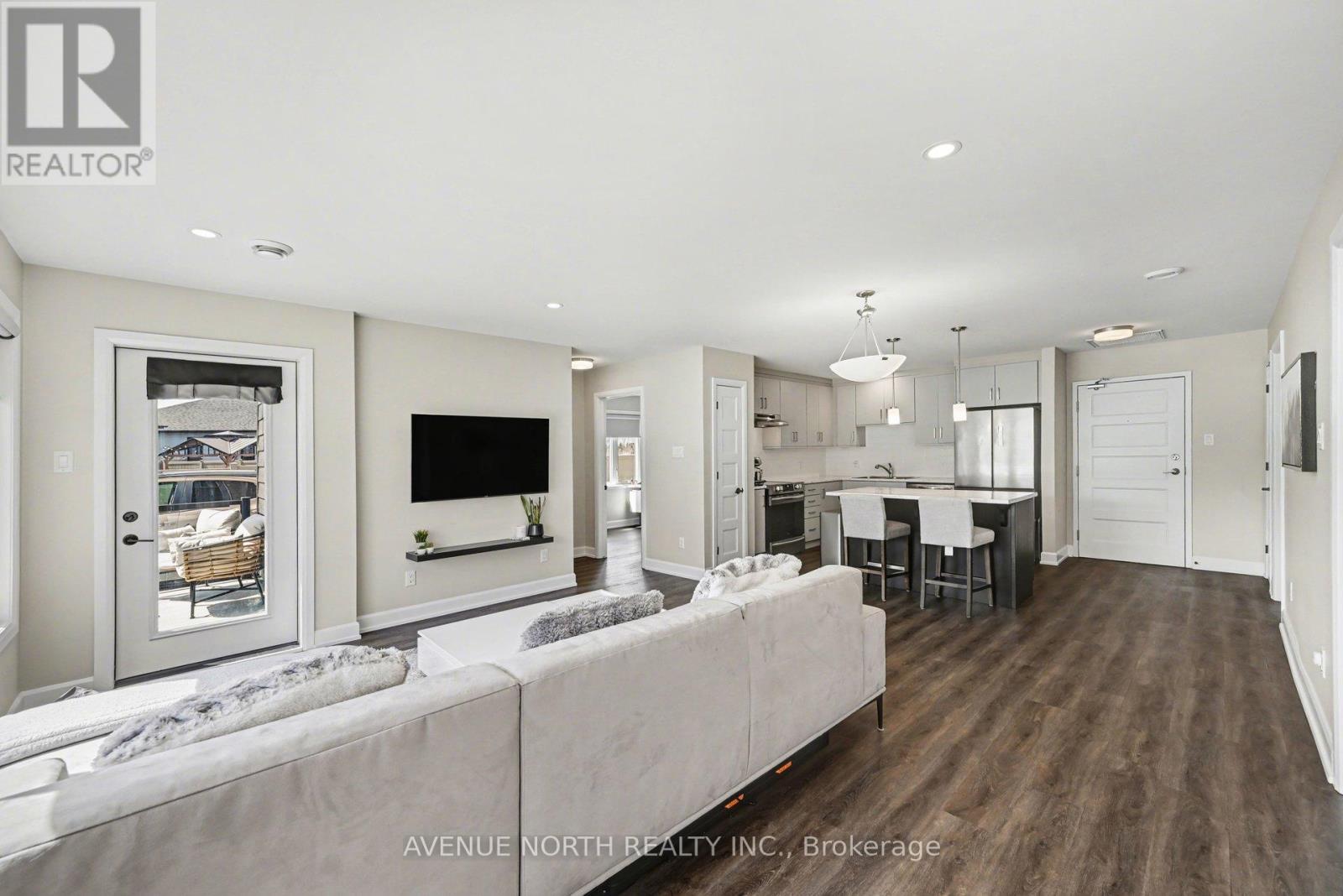 102 - 271 Belfort Street