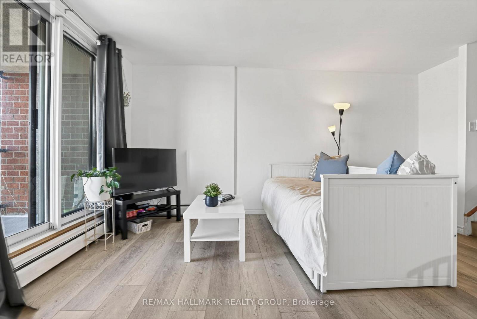 509 - 2650 Southvale Crescent