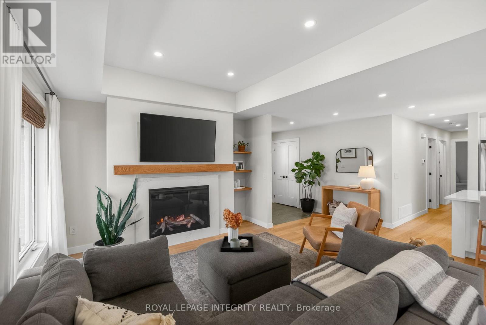 1145 Greyrock Crescent