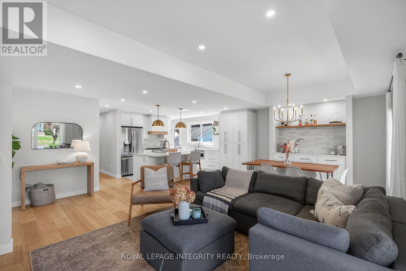 1145 Greyrock Crescent