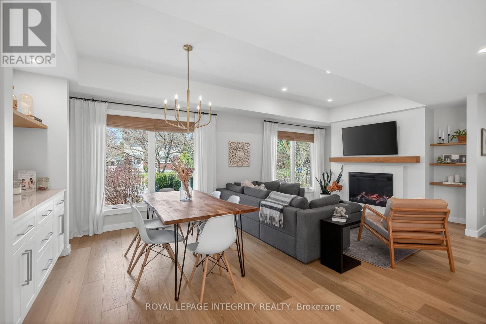 1145 Greyrock Crescent