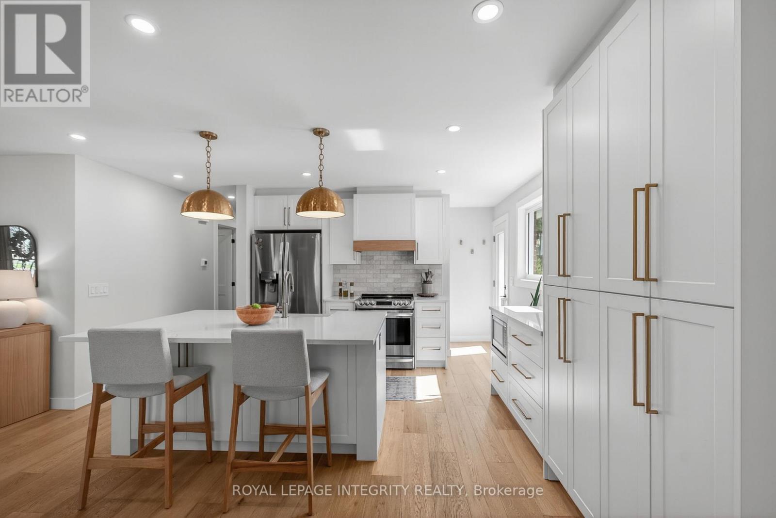 1145 Greyrock Crescent