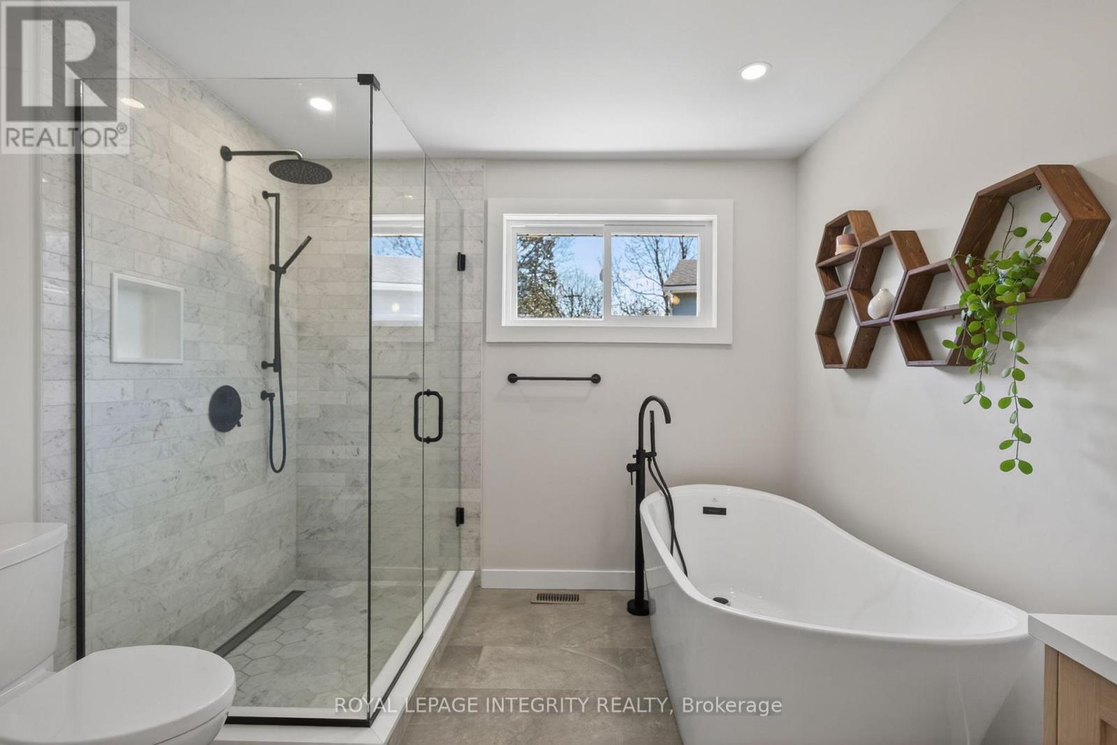 1145 Greyrock Crescent