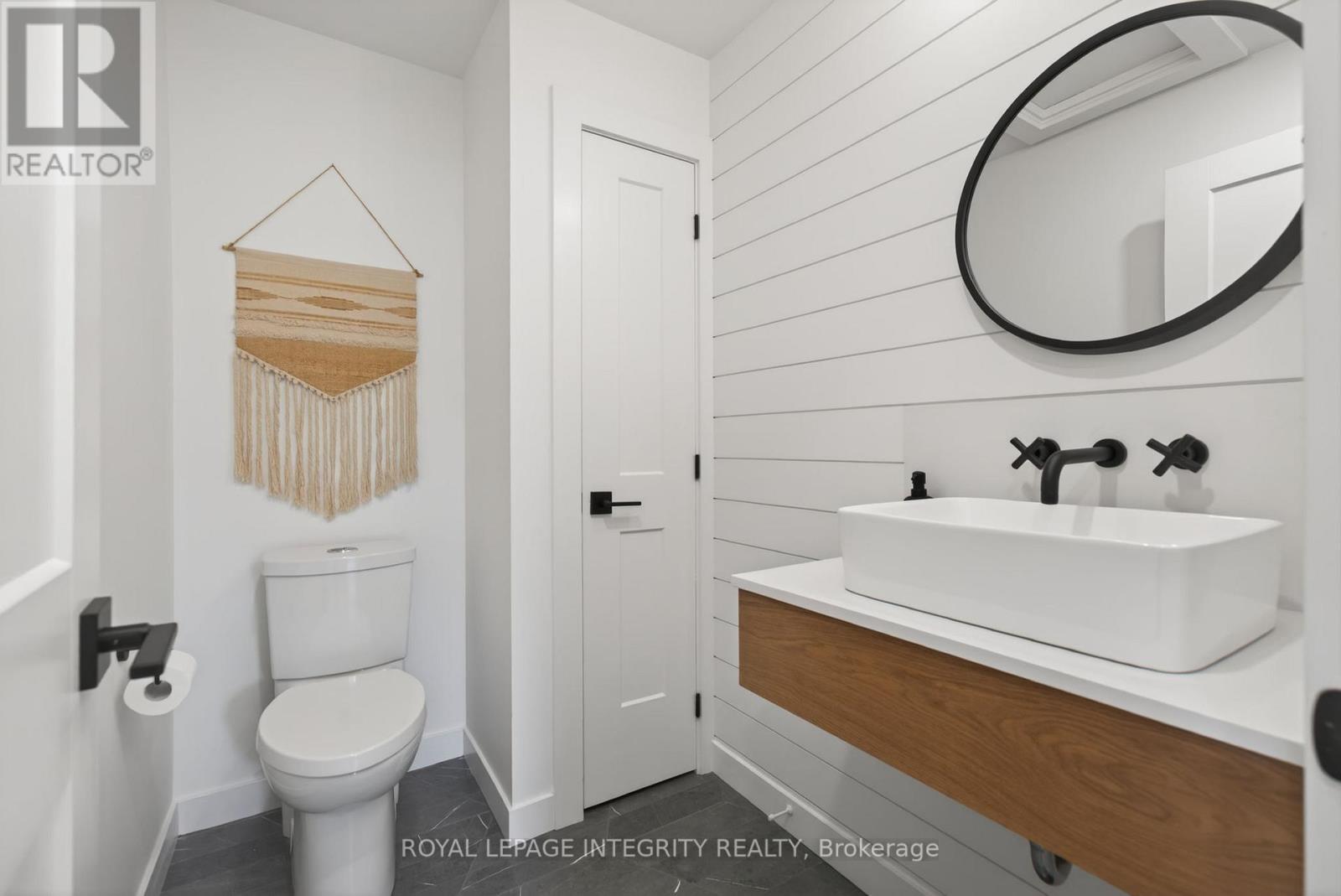 1145 Greyrock Crescent