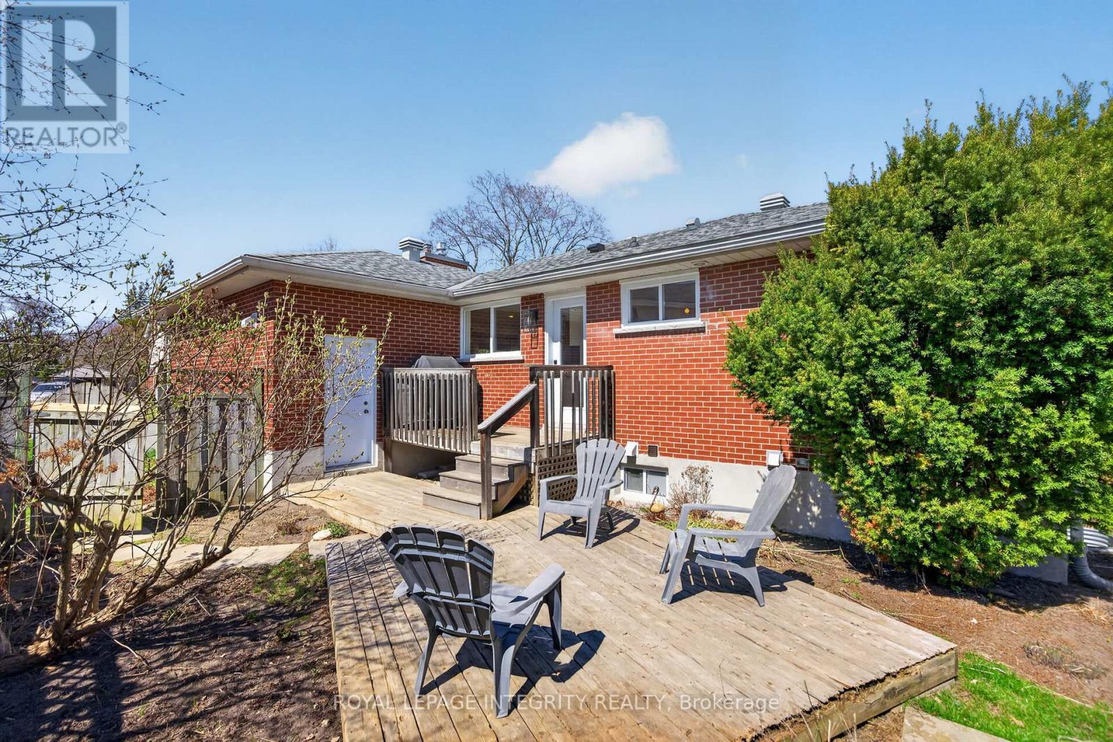 1145 Greyrock Crescent