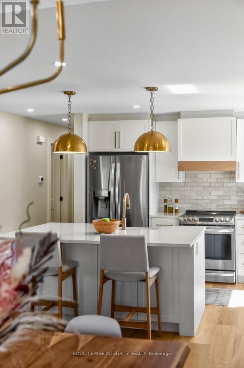 1145 Greyrock Crescent