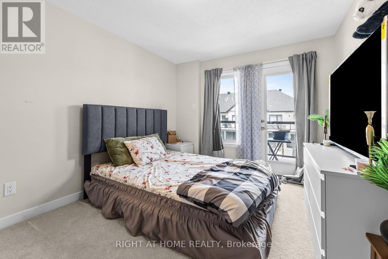 209 Speckled Alder Row