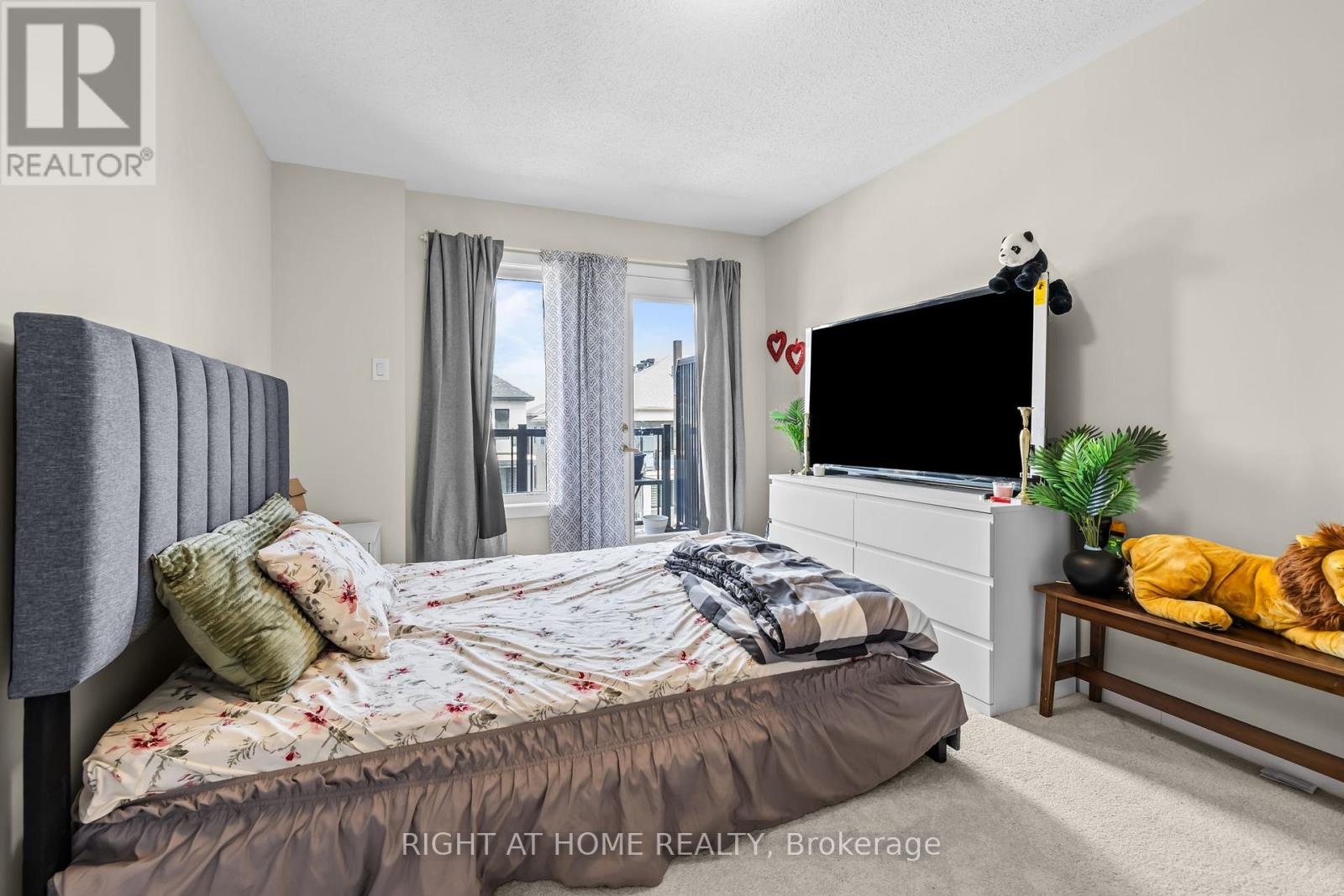 209 Speckled Alder Row