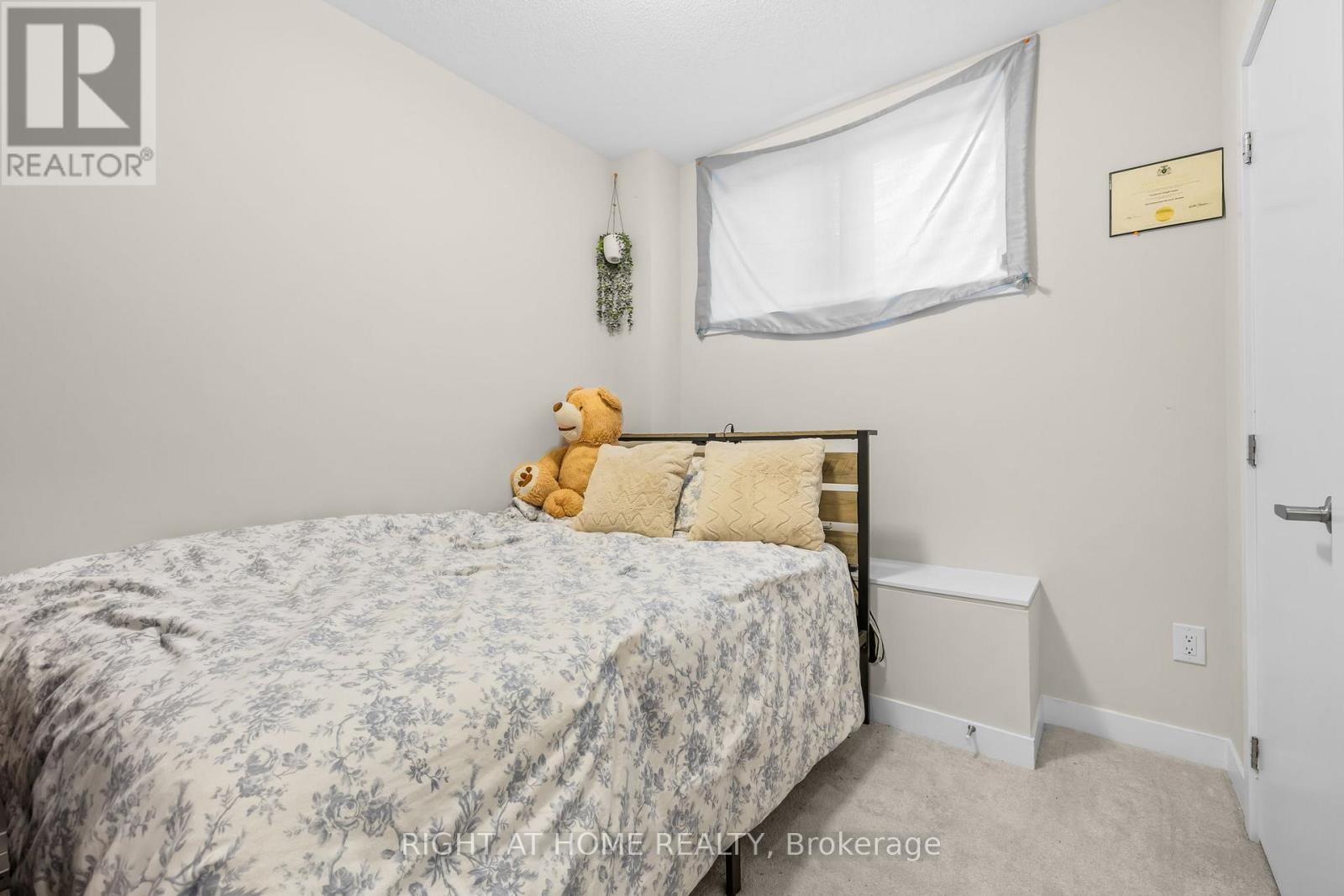 209 Speckled Alder Row