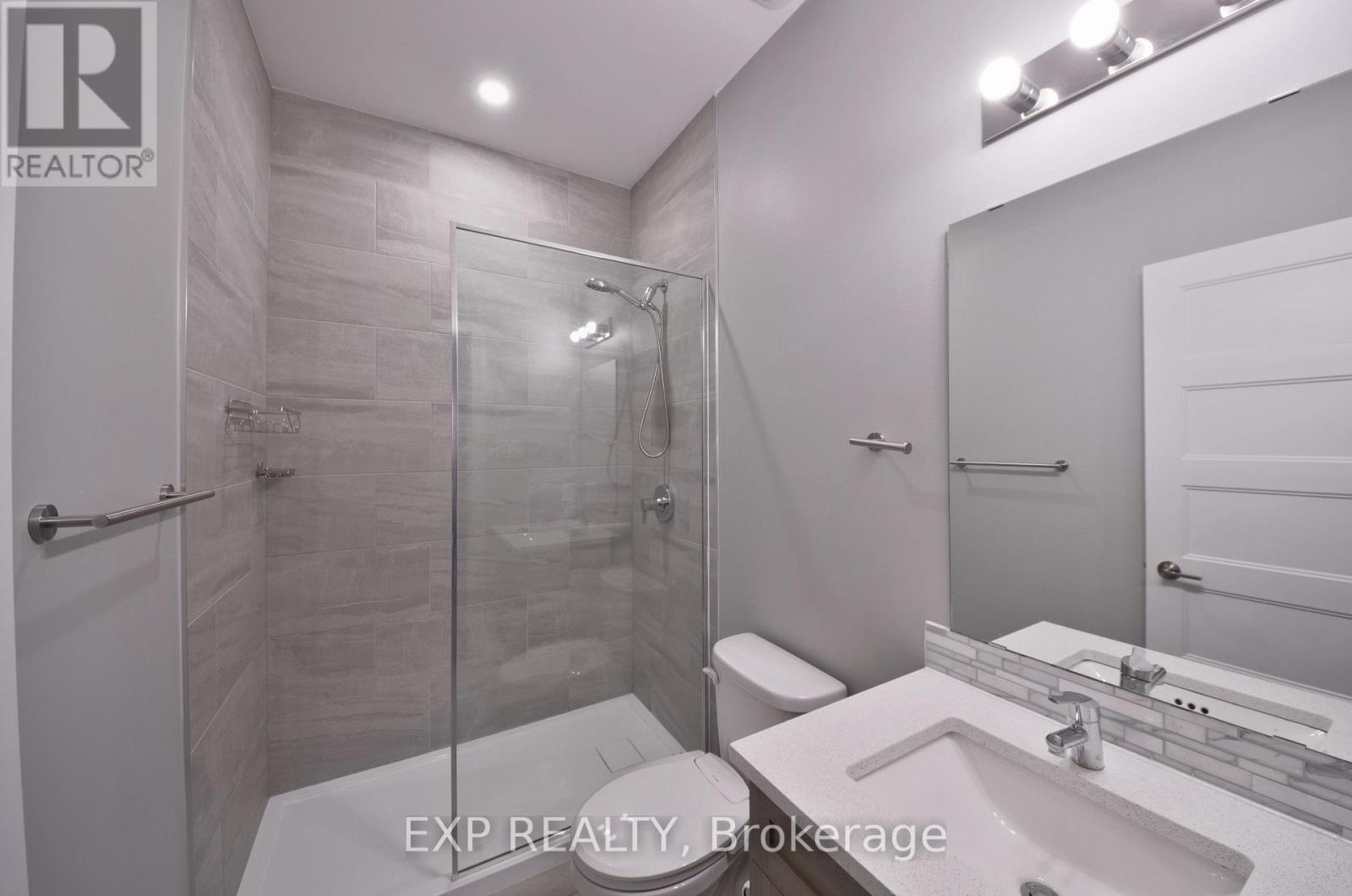 92 Chateauguay Street