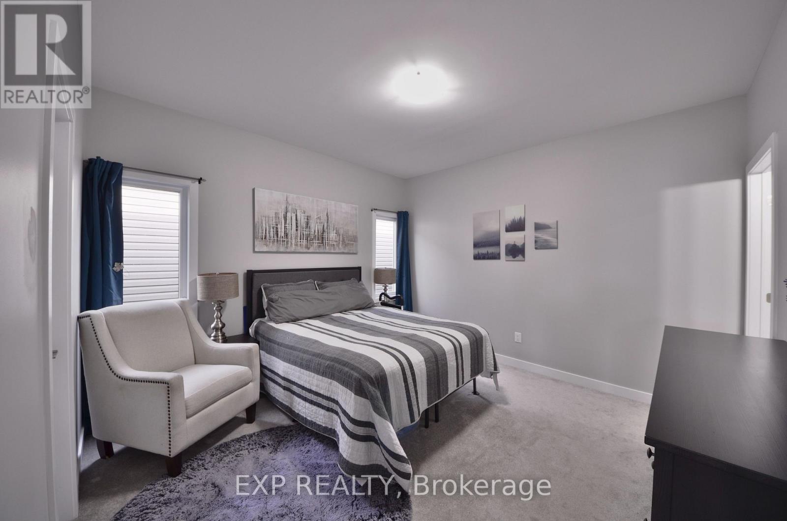 92 Chateauguay Street