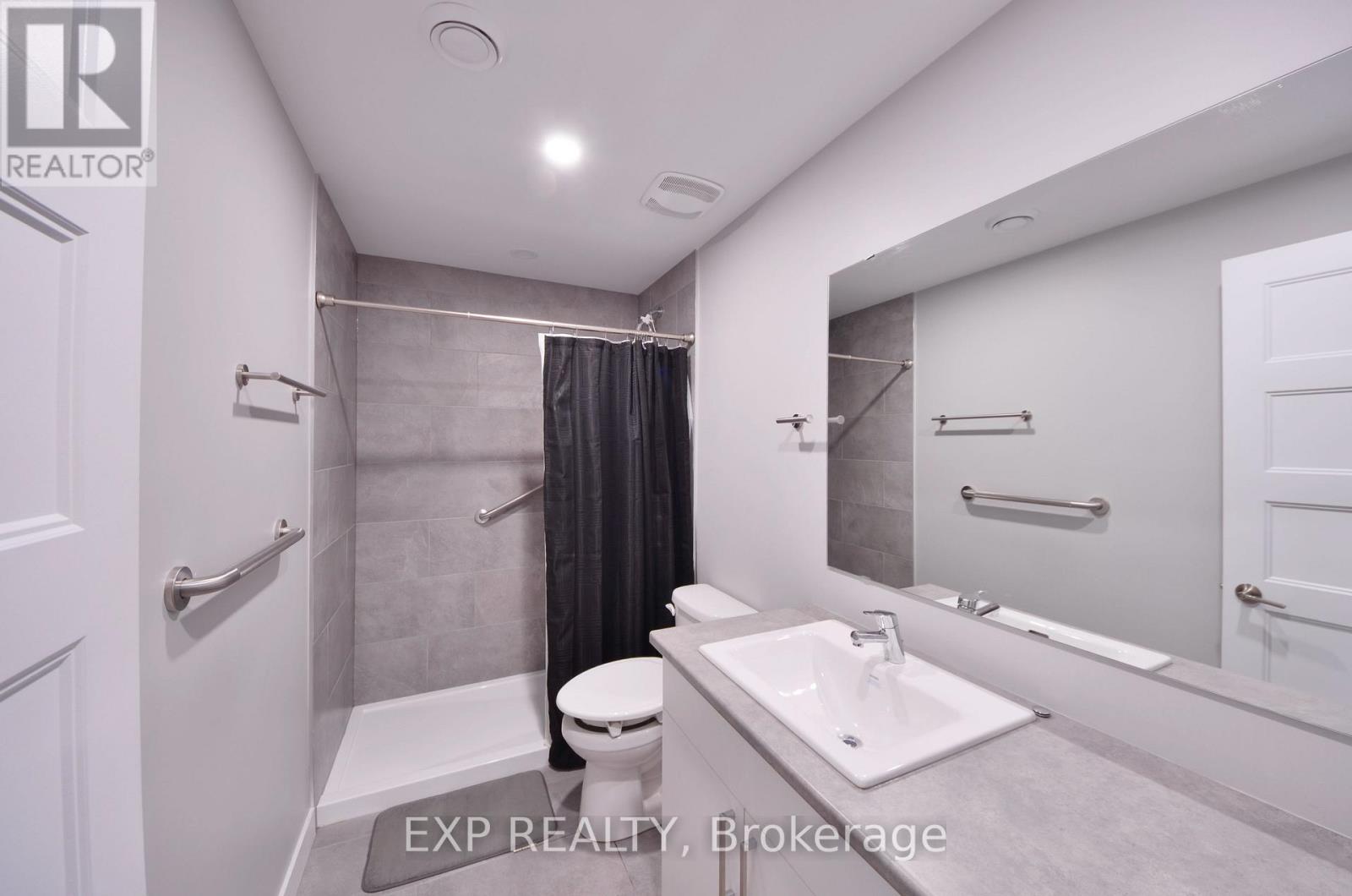 92 Chateauguay Street