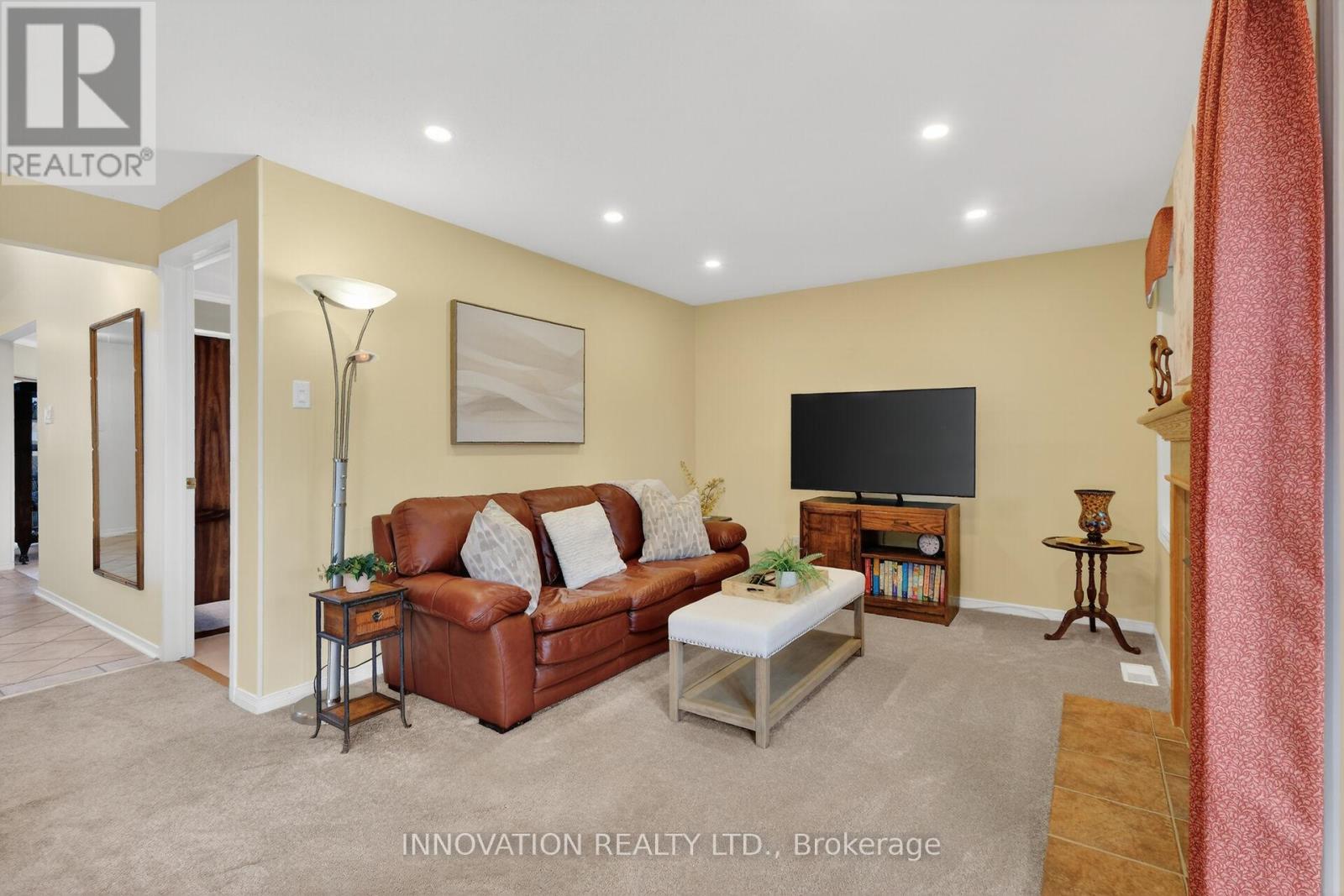 1698 Teakdale Avenue