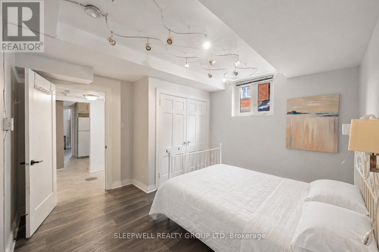 1a - 180 Augusta Street