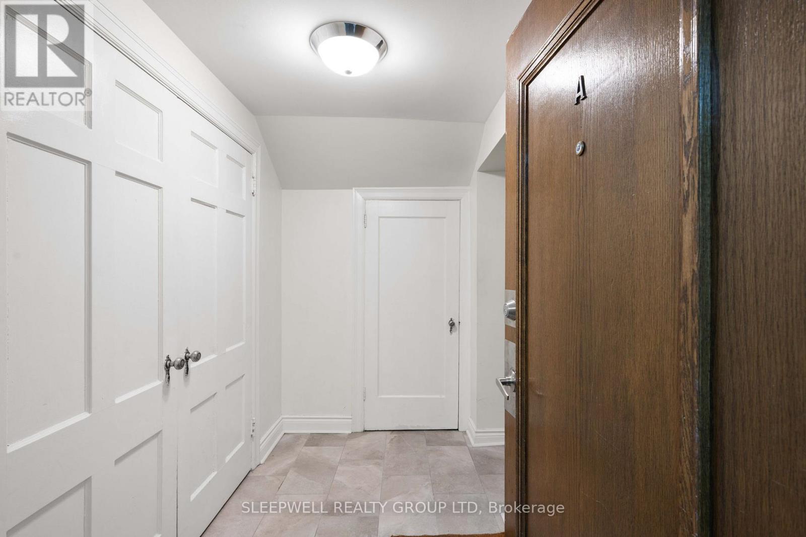 1a - 180 Augusta Street