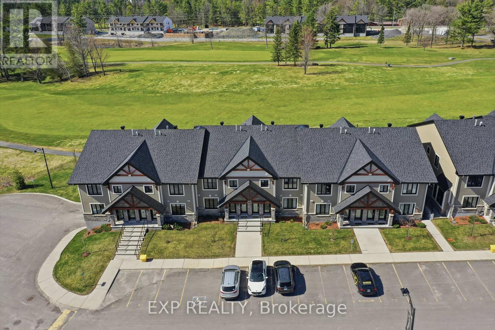 2114 - 312 Masters Lane