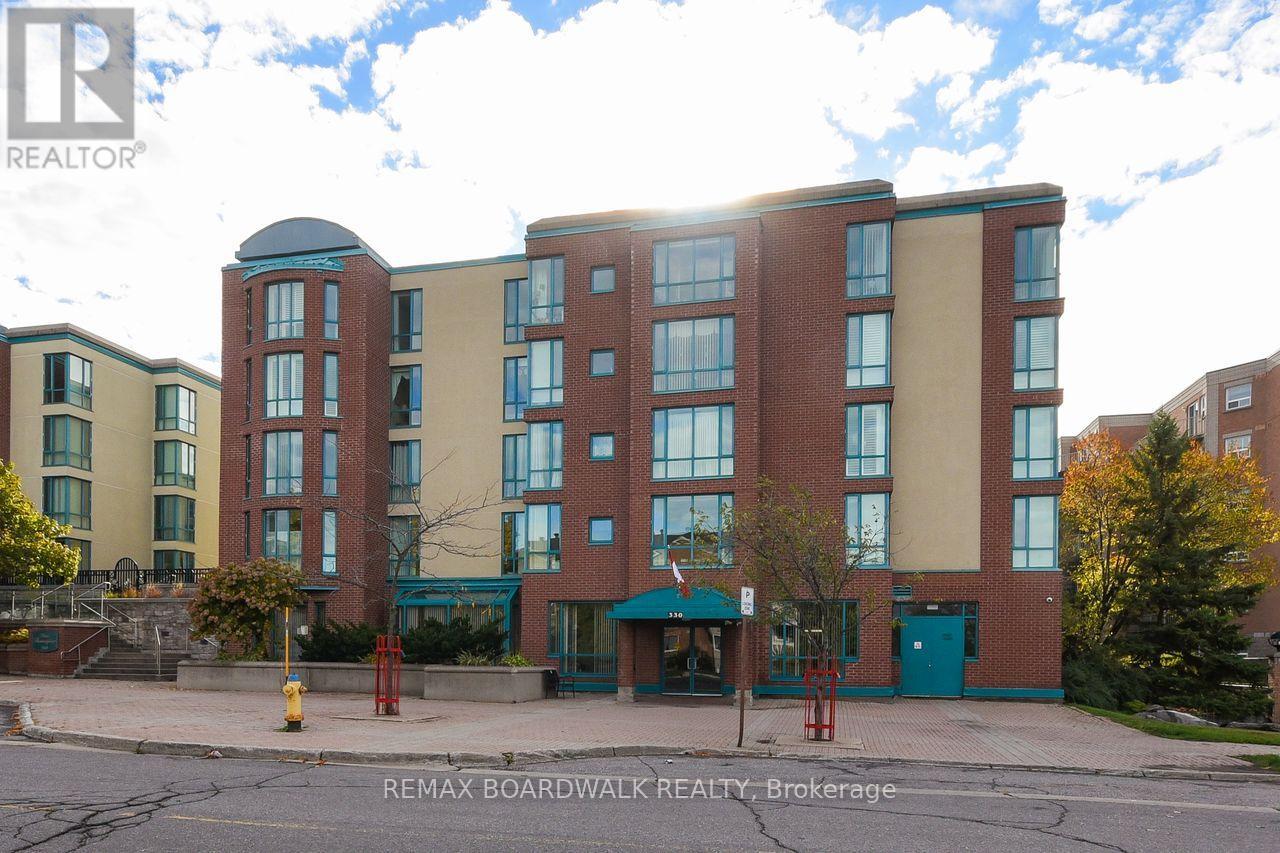 206 - 330 Centrum Boulevard