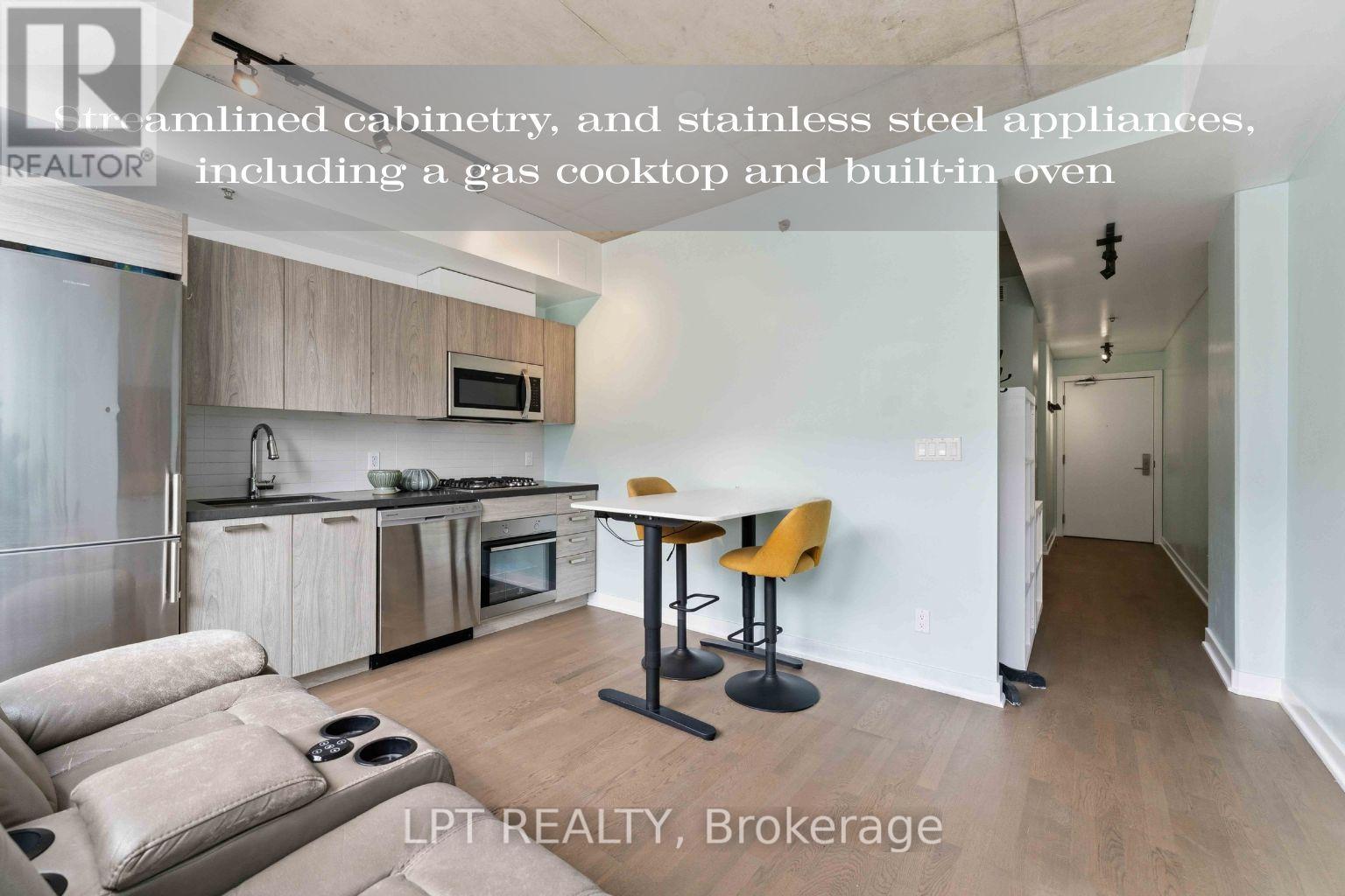 208 - 203 Catherine Street