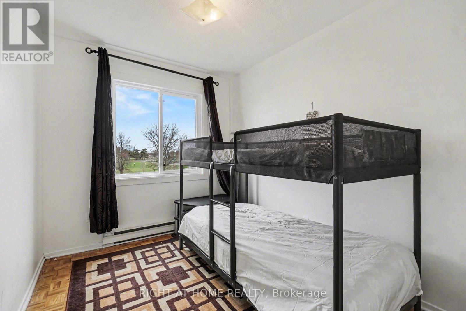 305b - 2044 Arrowsmith Drive