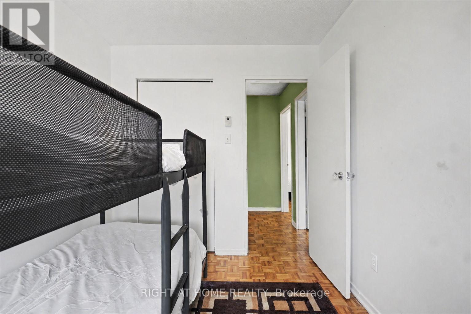 305b - 2044 Arrowsmith Drive