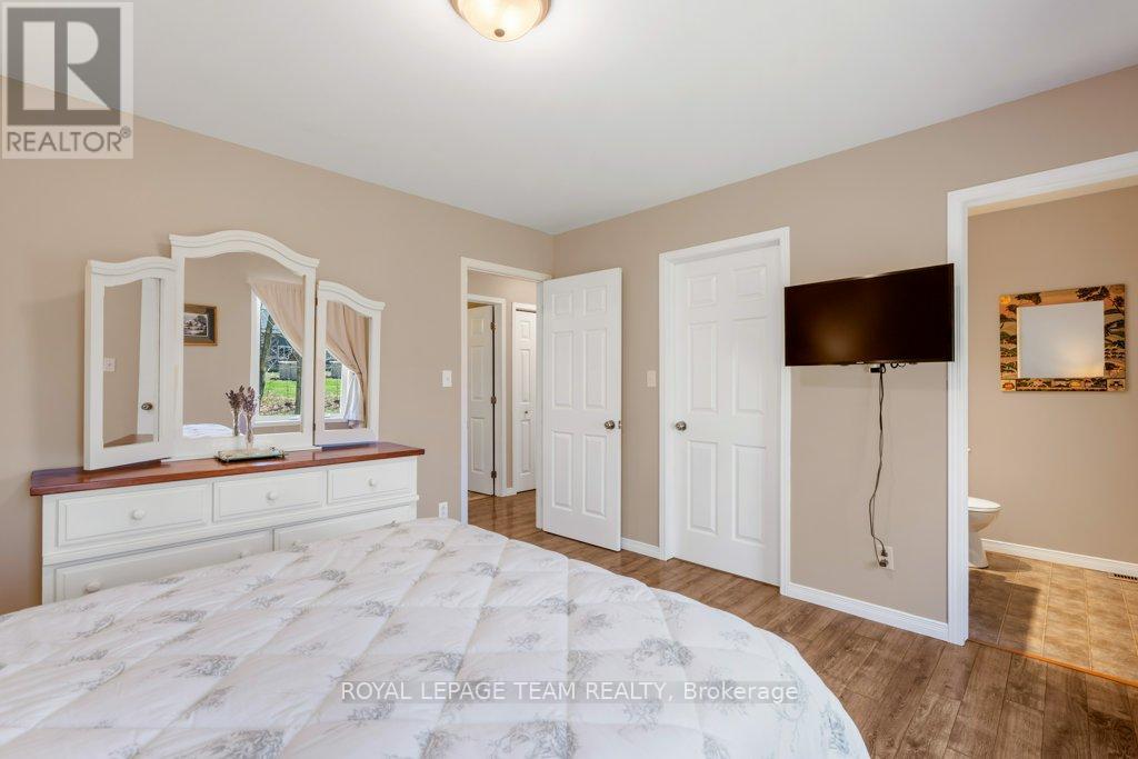 15065 Concession 3-4 Road