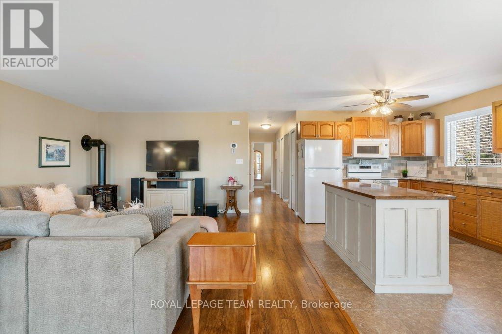 15065 Concession 3-4 Road