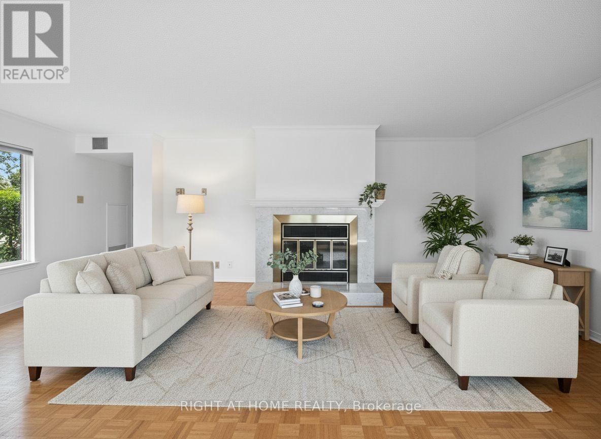 301 - 320 Crichton Street N