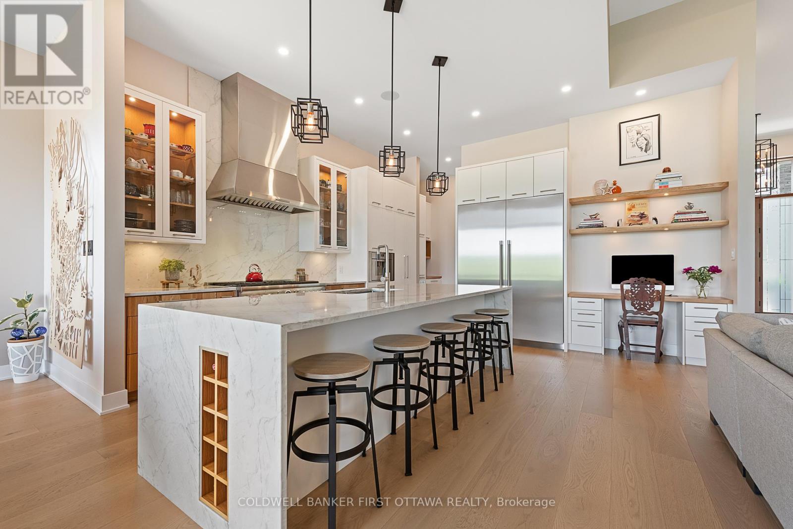 1981 Prince Of Wales Drive