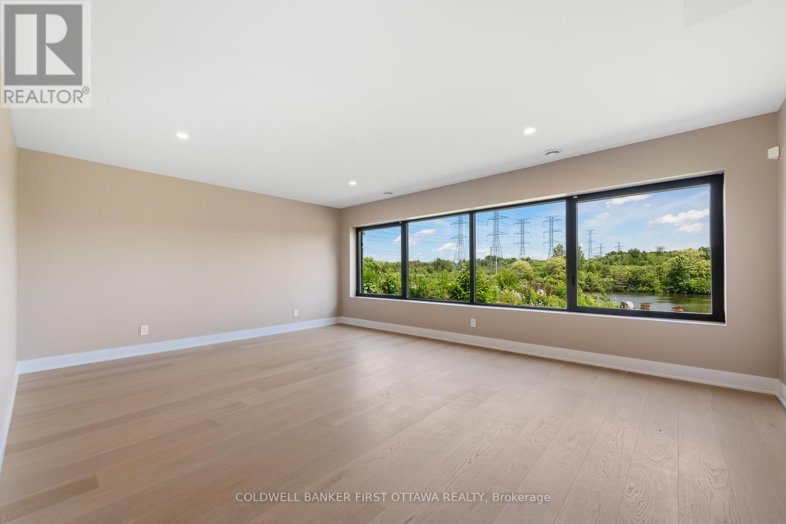 1981 Prince Of Wales Drive