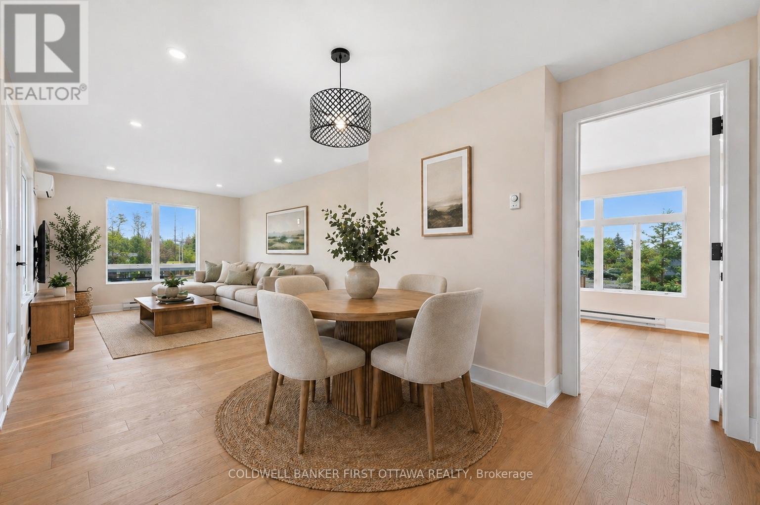 1981 Prince Of Wales Drive