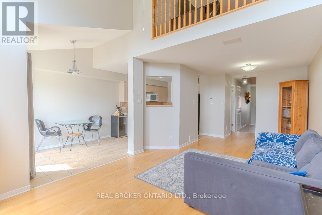 15 Calaveras Avenue S