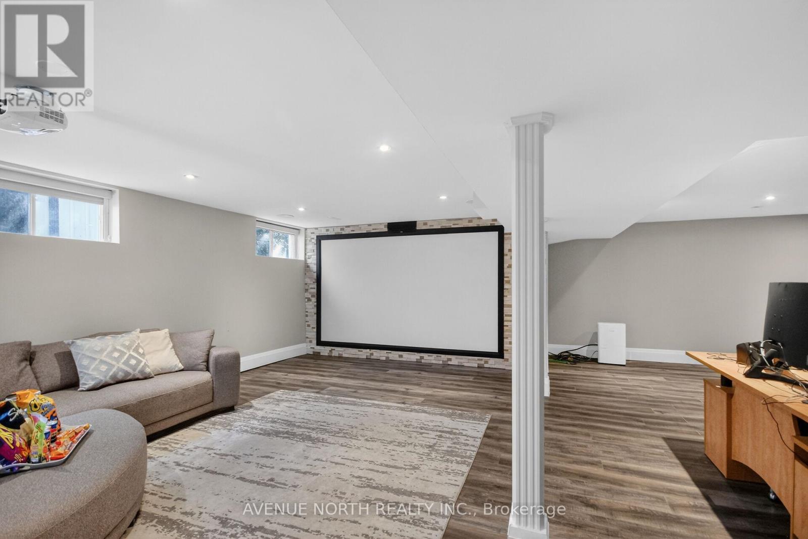 1317 Cornfield Crescent