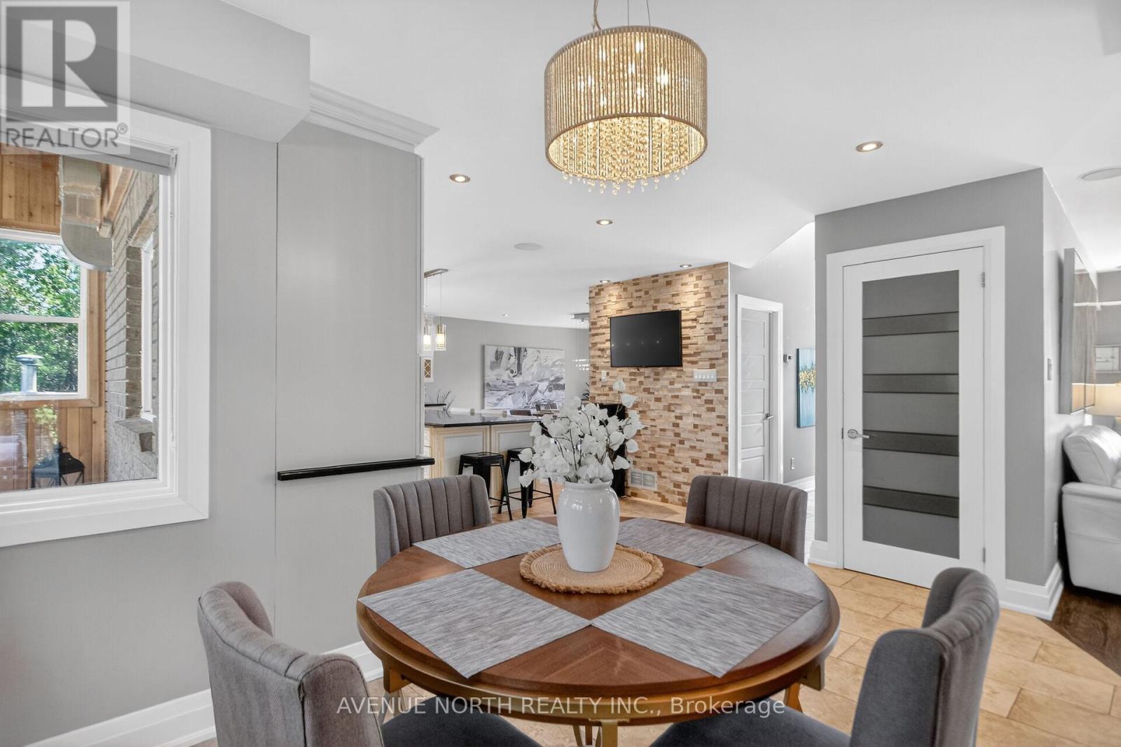 1317 Cornfield Crescent