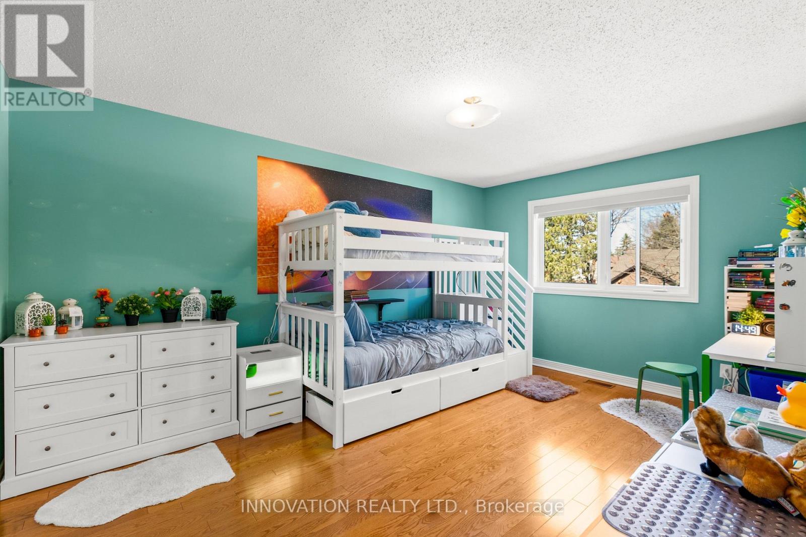 32 Marble Arch Crescent