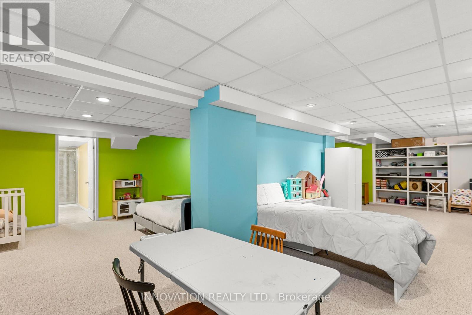 32 Marble Arch Crescent