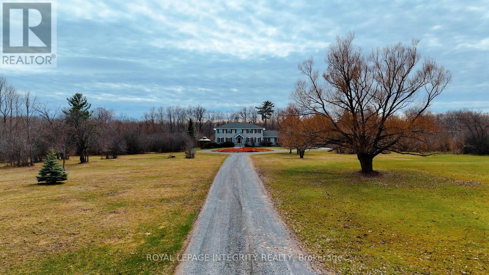 2025 Sixth Line Road