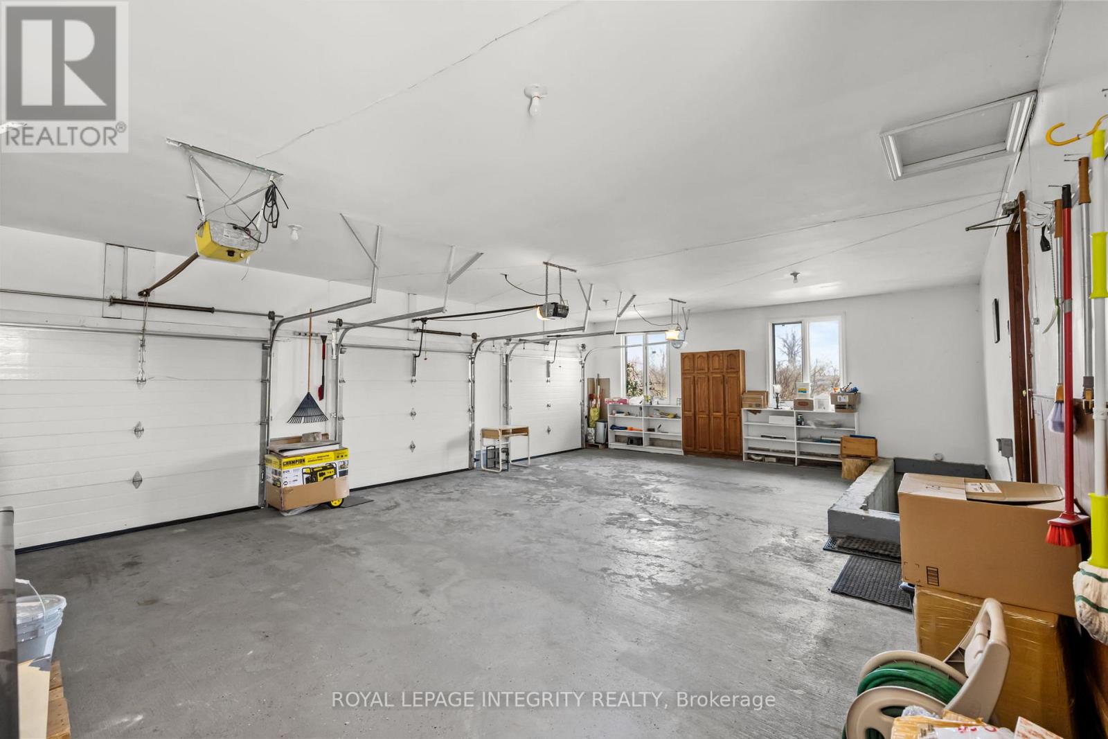 2025 Sixth Line Road