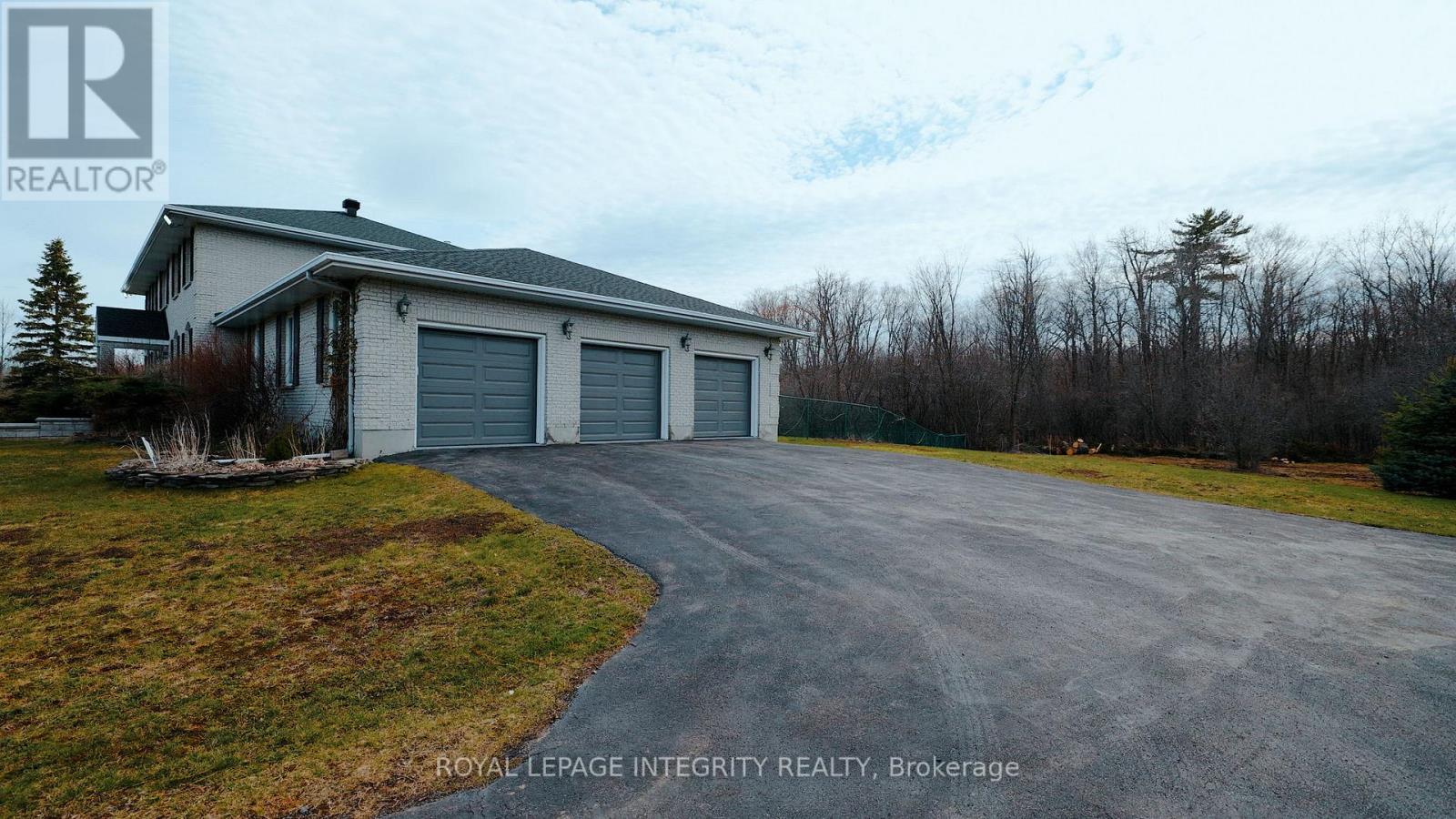 2025 Sixth Line Road