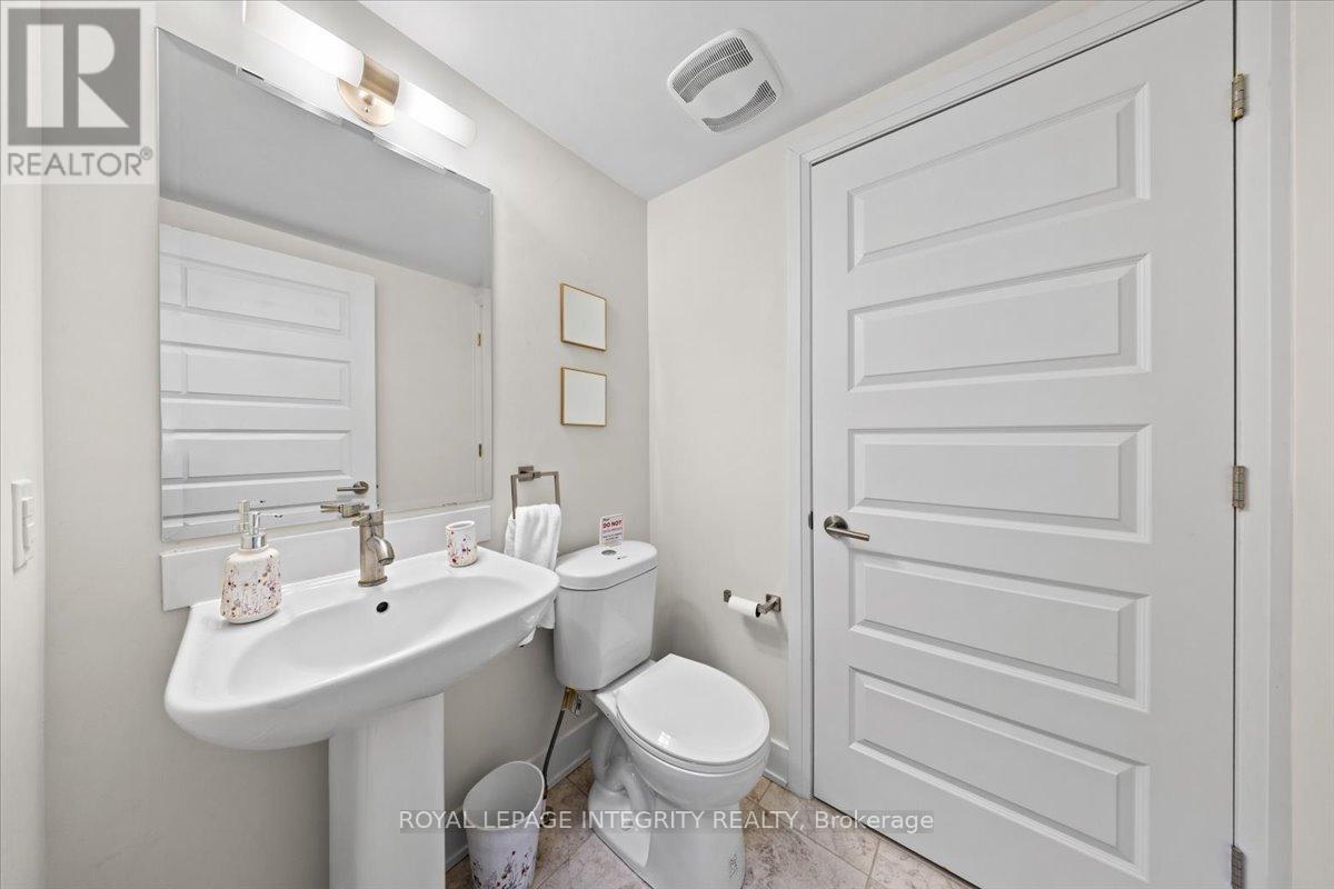 9 - 78 Holmwood Avenue