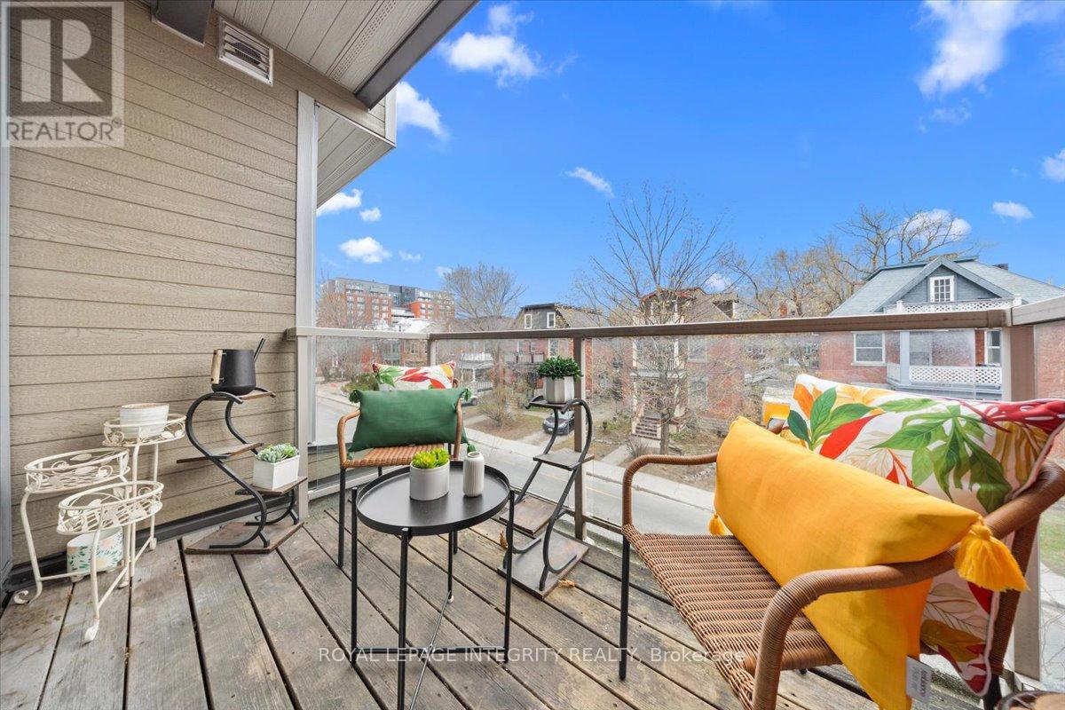 9 - 78 Holmwood Avenue