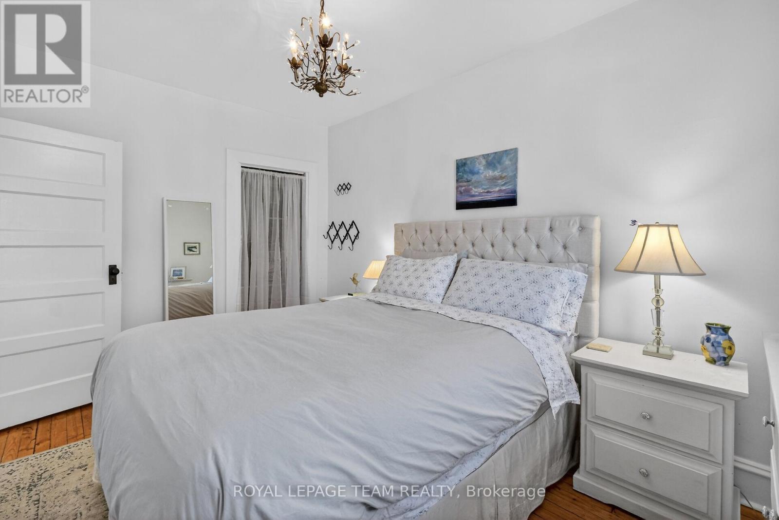 140 Aylmer Avenue Sw